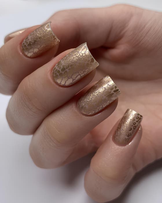 DARK Stamping polish №21, біле-золото металік, 10 мл — 3