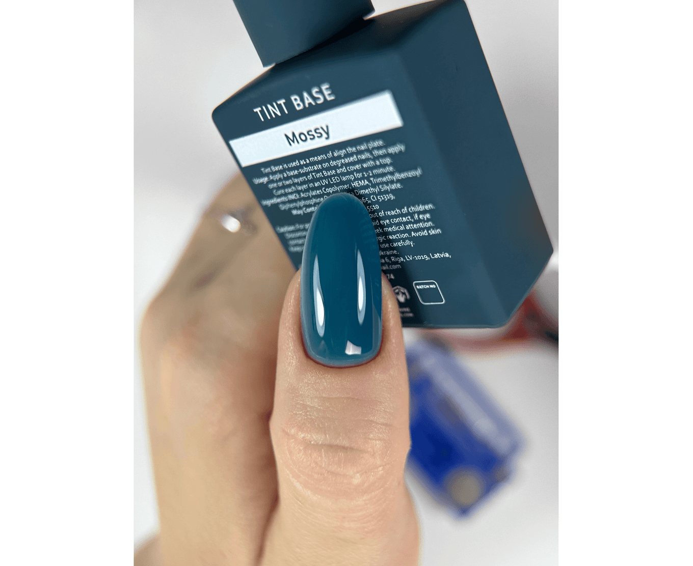 Оттеночная база HELLO TINT BASE MOSSY, 15 мл — 2