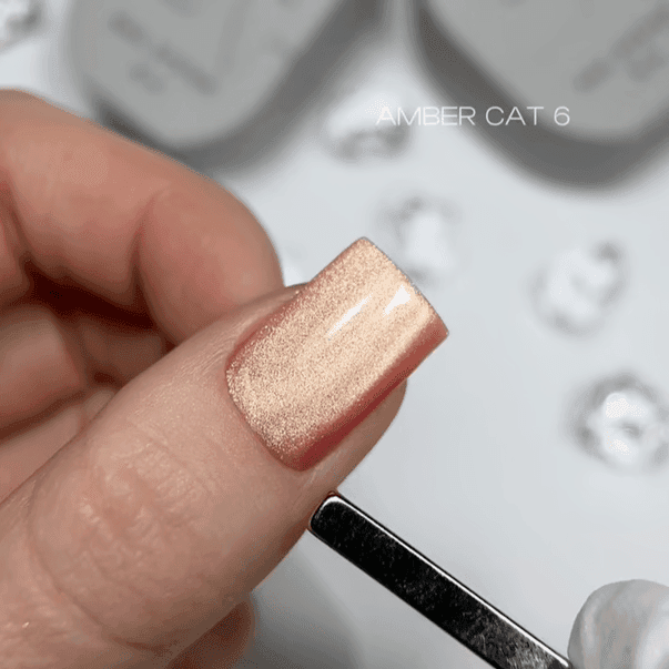 Гель-лак Saga Professional Amber Cat №6, 10 мл — 2