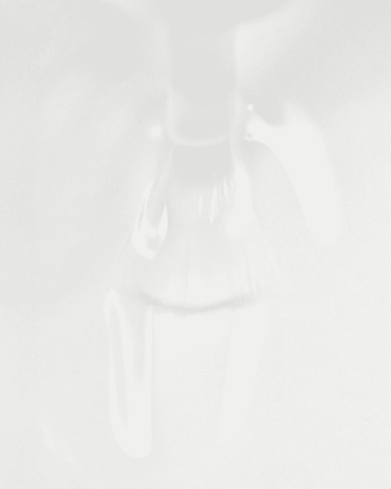 Укрепляющее базовое покрытие DARK Iron base, 10 мл