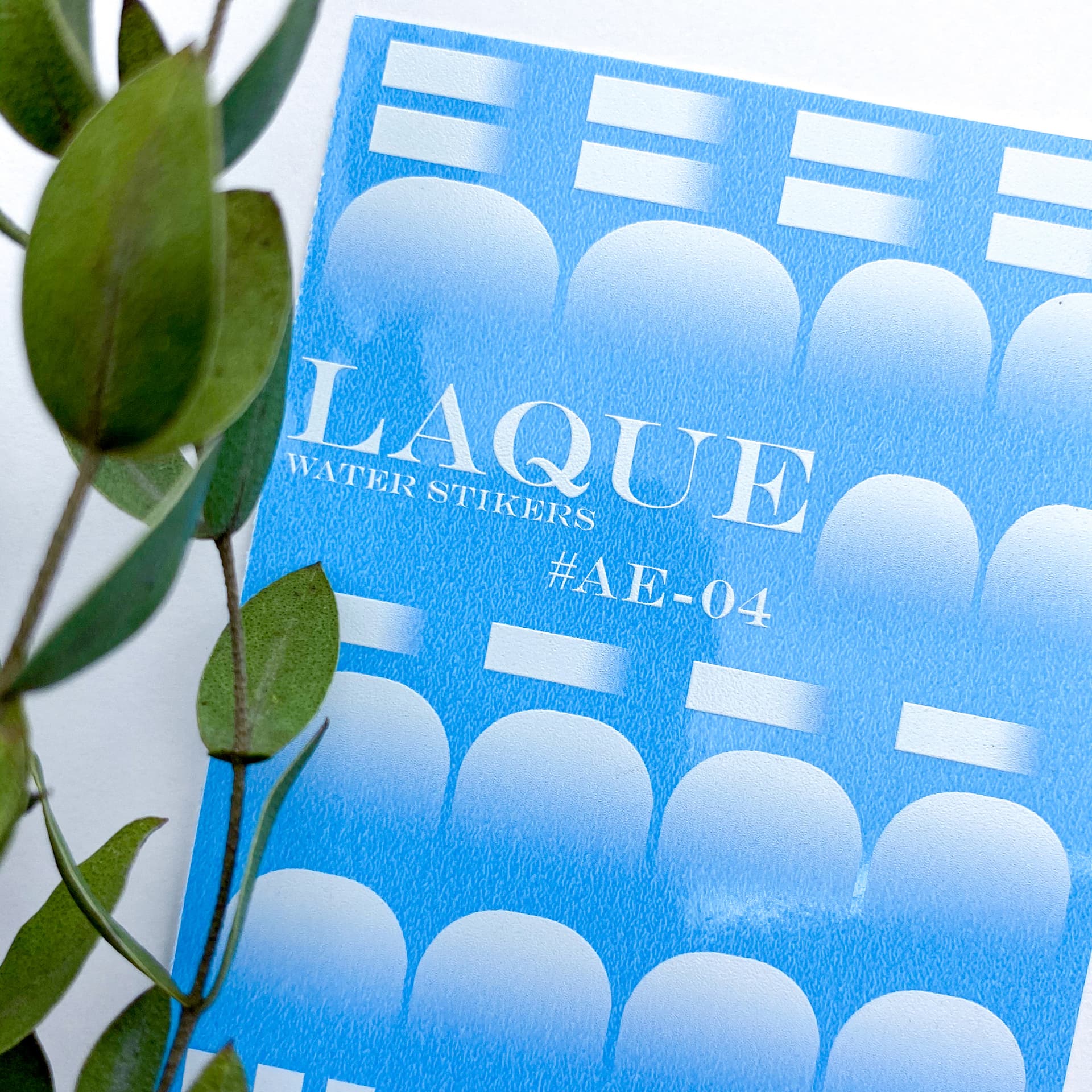 LAQUE слайдер дизайн с эффектом аэрографии AE-04 (белый) — фото 1