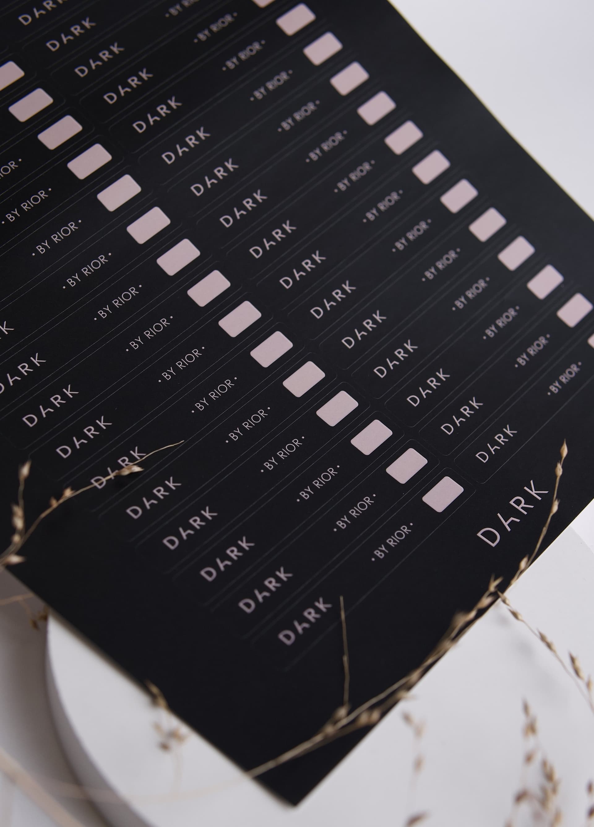 Наклейки на типси Dark чорні — фото 1