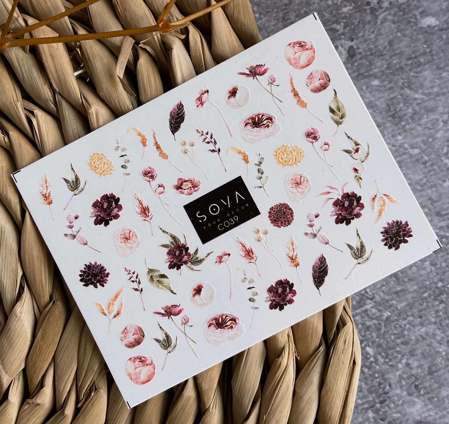 Слайдер-дизайн SOVA DECOR C039 — фото 1